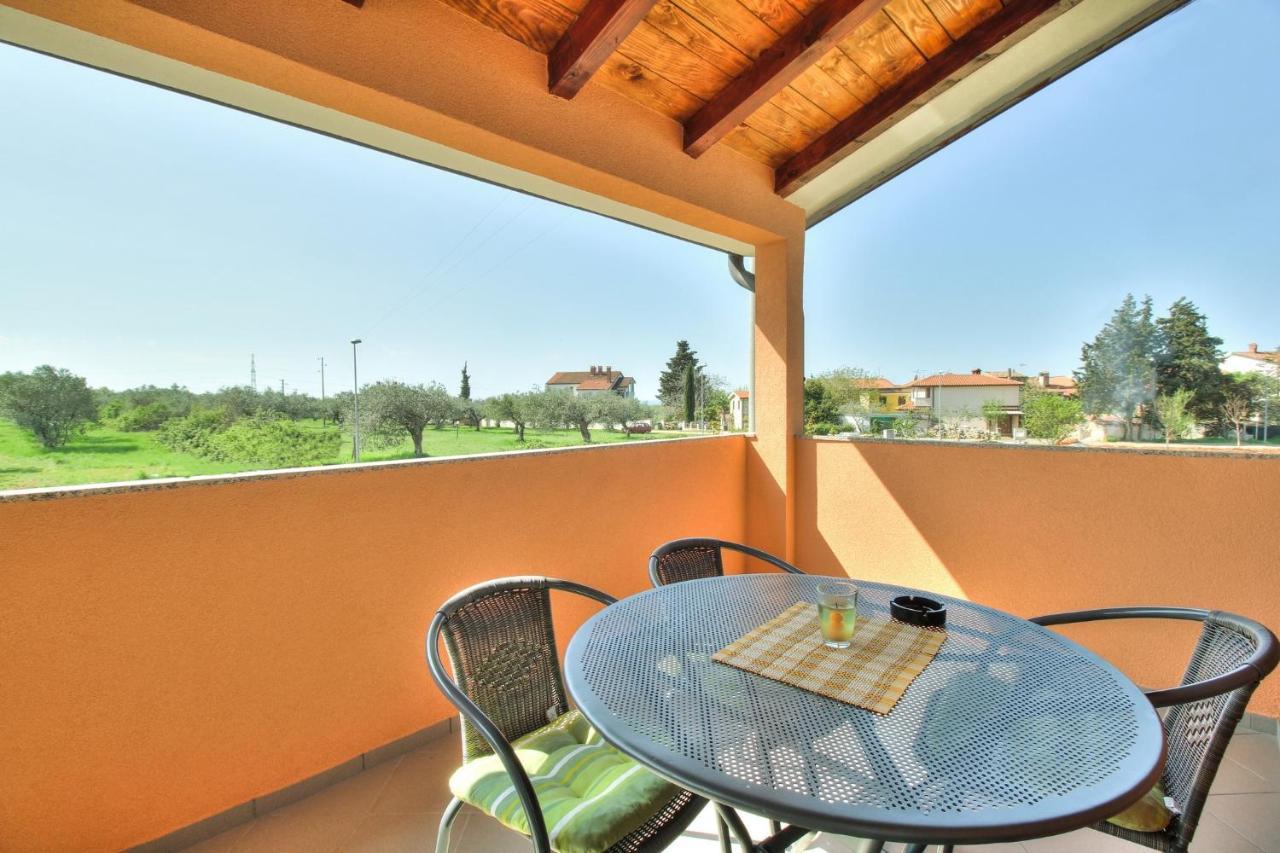 Apartments Antunovic Umag Exterior photo